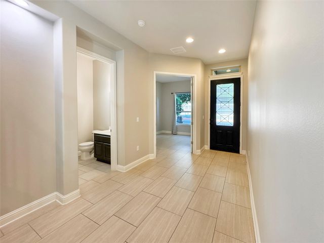 7112 Cut Plains TRL, Austin, TX 78726