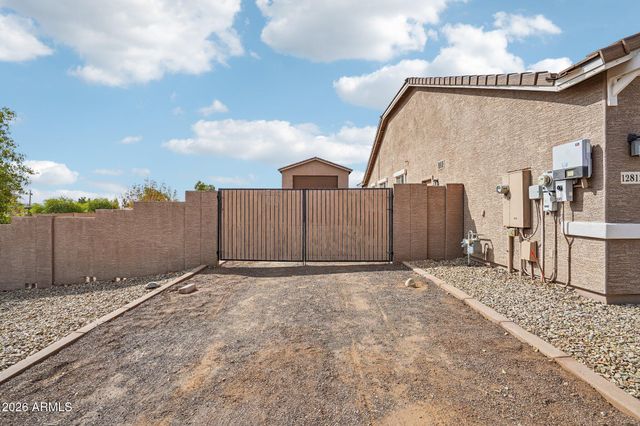 12817 W ROVEY Avenue, Litchfield Park, AZ 85340