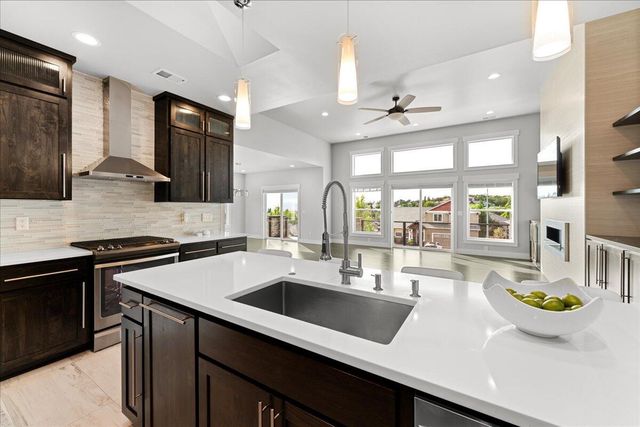 4461 Vista Pointe Drive, Medford, OR 97504