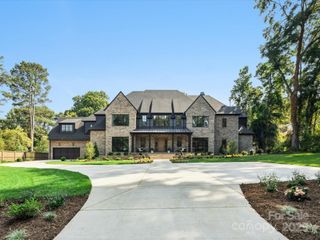5311 Carmel Park Drive, Charlotte, NC 28211