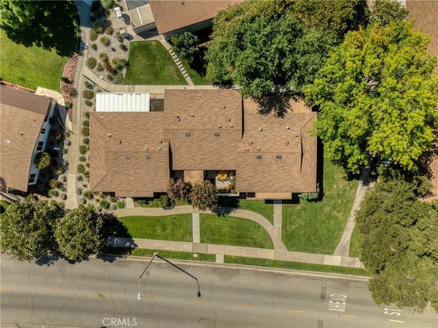 19368 Avenue Of The Oaks, Newhall, CA 91321