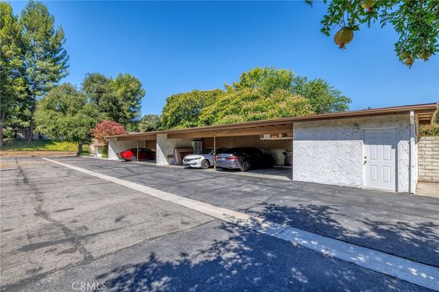 19368 Avenue Of The Oaks, Newhall, CA 91321