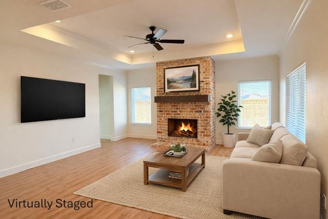 322 Cowboy Lane, Wolfforth, TX 79382