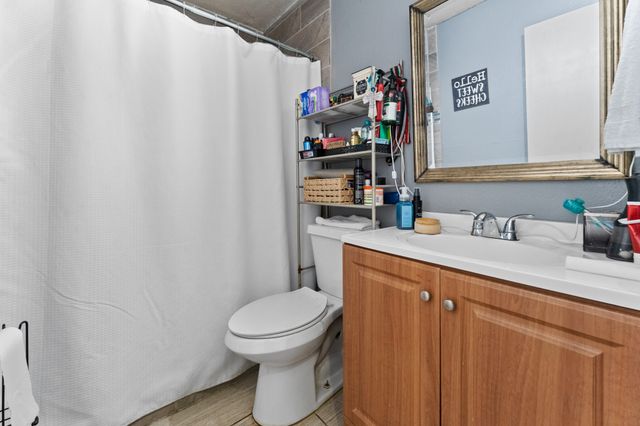 1825 Avenue B, Grand Prairie, TX 75051