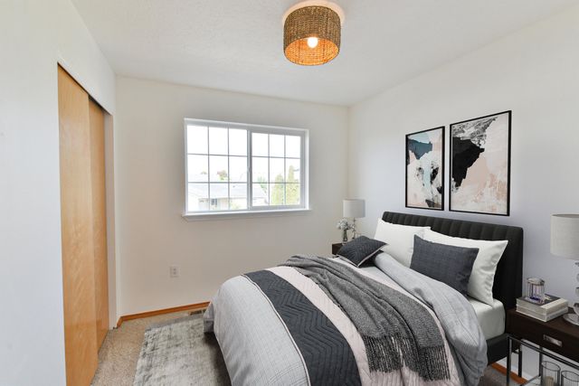 326 E Connie Ray Ave, Medical Lake, WA 99022