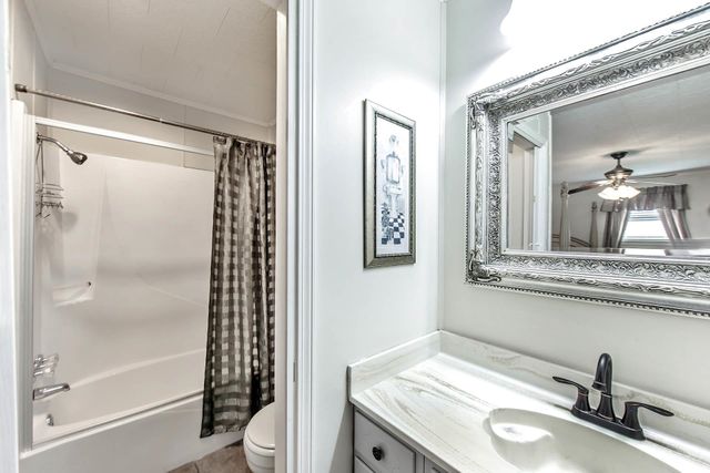 312 Belle Vue Avenue, Lockport, LA 70374