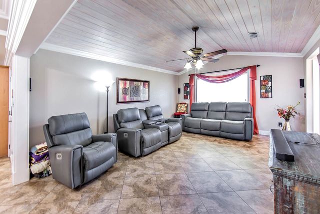 312 Belle Vue Avenue, Lockport, LA 70374