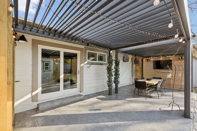 231 N Waverly Drive, Dallas, TX 75208