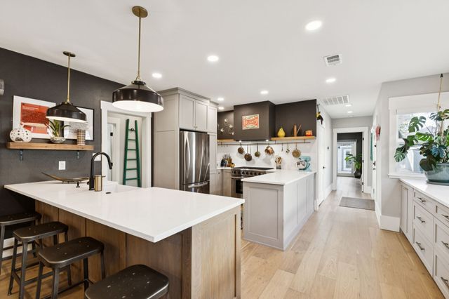 231 N Waverly Drive, Dallas, TX 75208