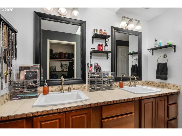 18107 Sw MONTE VERDI Blvd, Beaverton, OR 97007