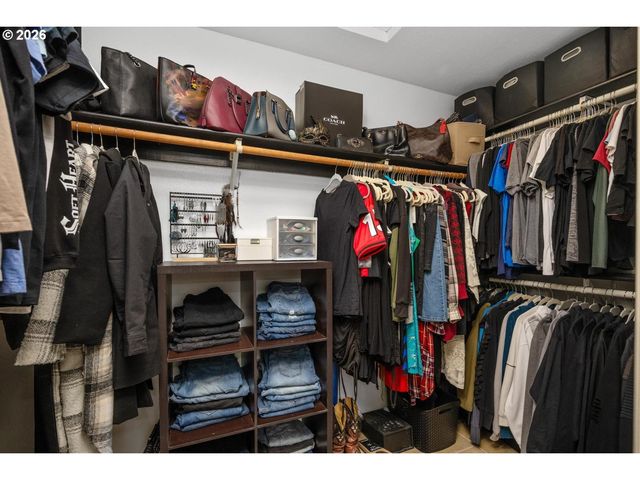 18107 Sw MONTE VERDI Blvd, Beaverton, OR 97007