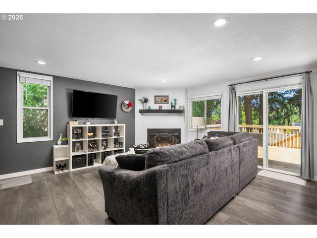 18107 Sw MONTE VERDI Blvd, Beaverton, OR 97007