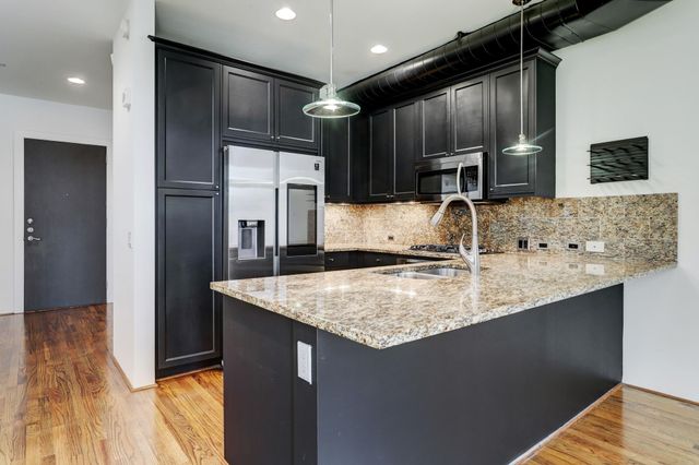 5005 Hidalgo Street 413, Houston, TX 77056