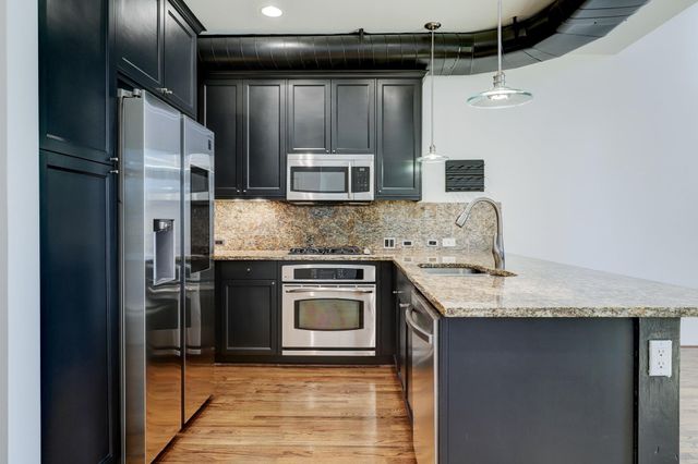 5005 Hidalgo Street 413, Houston, TX 77056