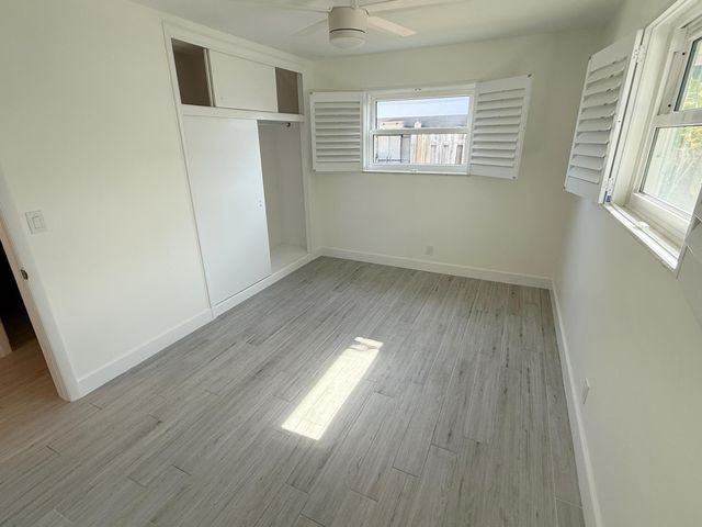 16 Ridgewood Circle, Tequesta, FL 33469