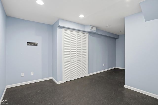 1232 Gleneagle Drive, Indianapolis, IN 46239