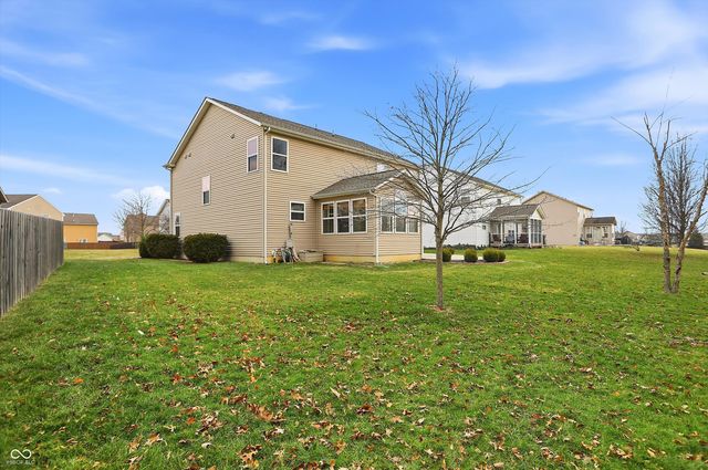 1232 Gleneagle Drive, Indianapolis, IN 46239