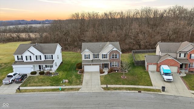 1232 Gleneagle Drive, Indianapolis, IN 46239