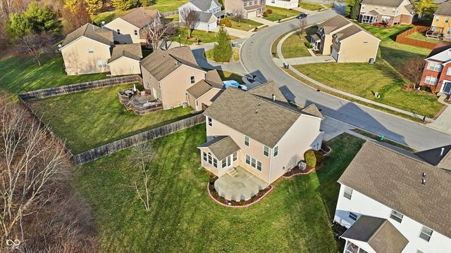 1232 Gleneagle Drive, Indianapolis, IN 46239