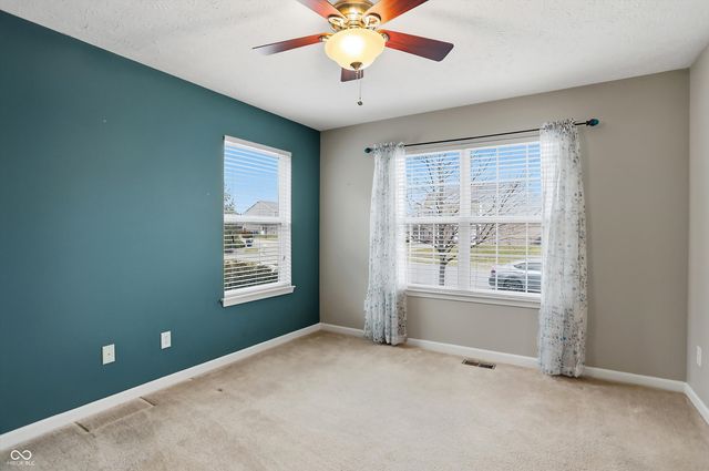 1232 Gleneagle Drive, Indianapolis, IN 46239