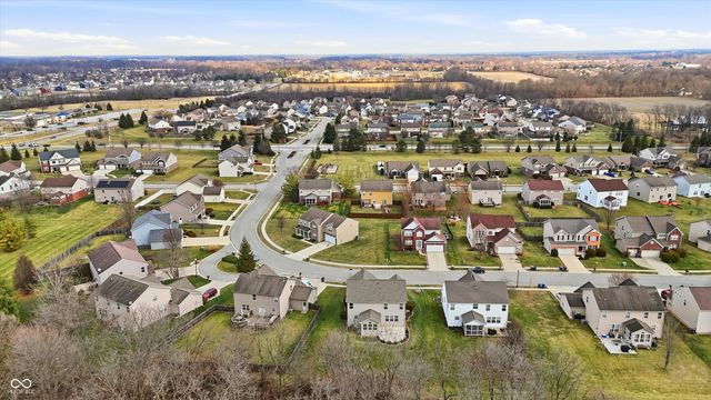 1232 Gleneagle Drive, Indianapolis, IN 46239