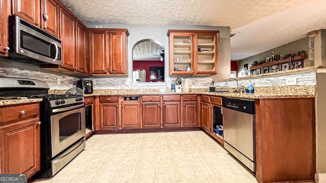 13158 Greywolf Lane, Covington, GA 30014