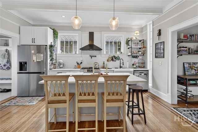 310 W 39th Street, Savannah, GA 31401