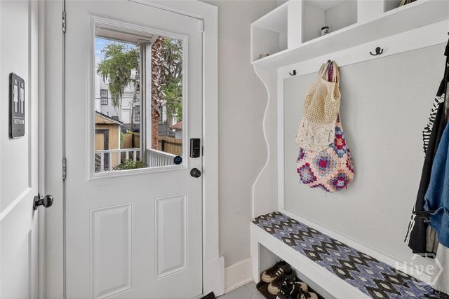 310 W 39th Street, Savannah, GA 31401