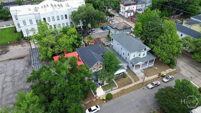 310 W 39th Street, Savannah, GA 31401