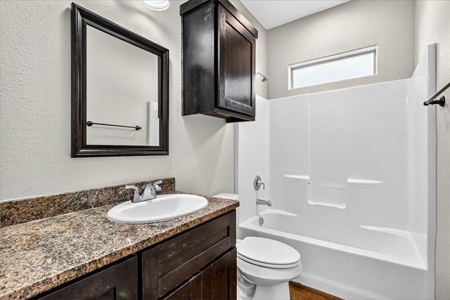 7237 Lake Tranquility Dr, Corpus Christi, TX 78414