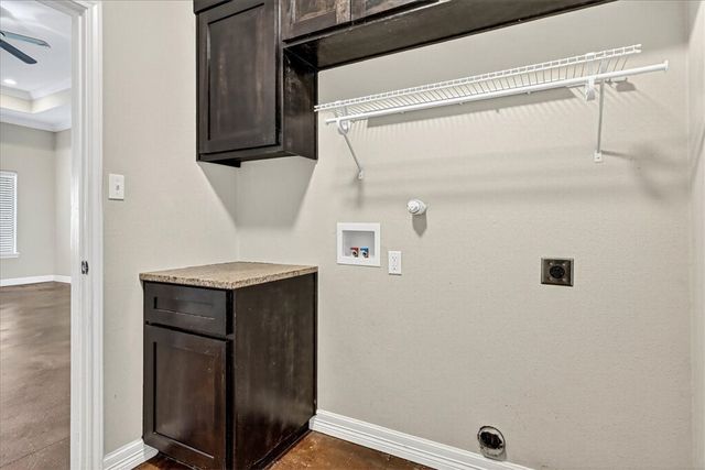 7237 Lake Tranquility Dr, Corpus Christi, TX 78414