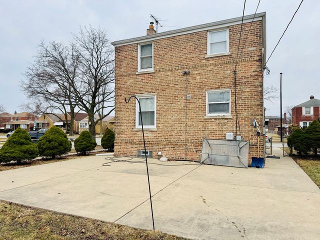 3743 S 59th Avenue, Cicero, IL 60804