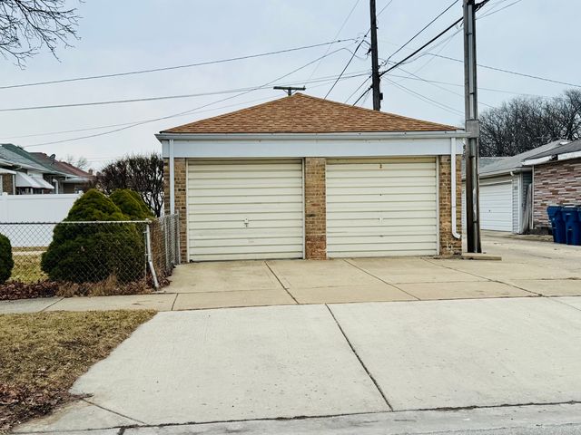 3743 S 59th Avenue, Cicero, IL 60804
