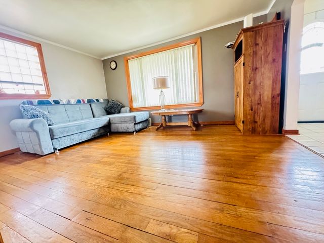 3743 S 59th Avenue, Cicero, IL 60804