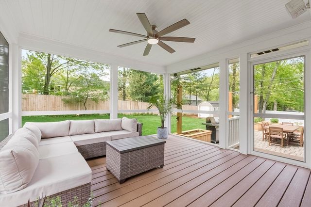28 Vinal Street, Hudson, MA 01749