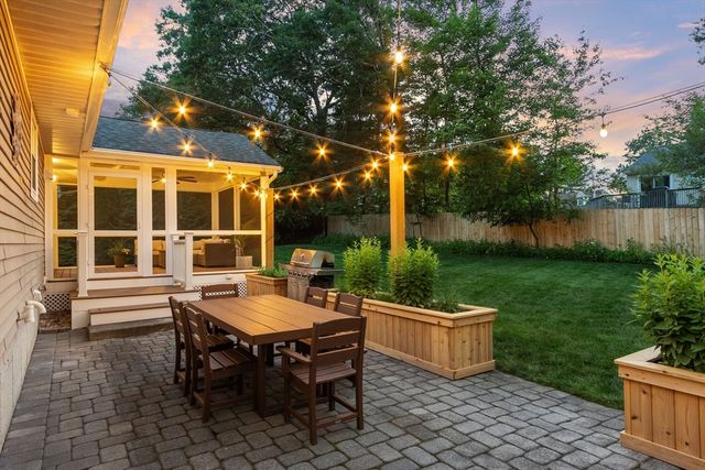 28 Vinal Street, Hudson, MA 01749