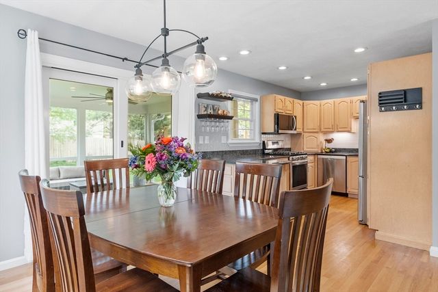 28 Vinal Street, Hudson, MA 01749