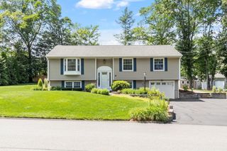 28 Vinal Street, Hudson, MA 01749