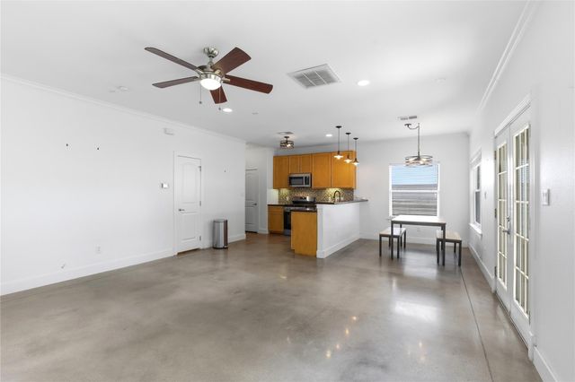 2610 Hidalgo ST, Austin, TX 78702