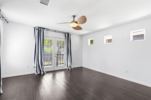 2610 Hidalgo ST, Austin, TX 78702