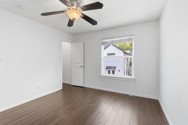2610 Hidalgo ST, Austin, TX 78702