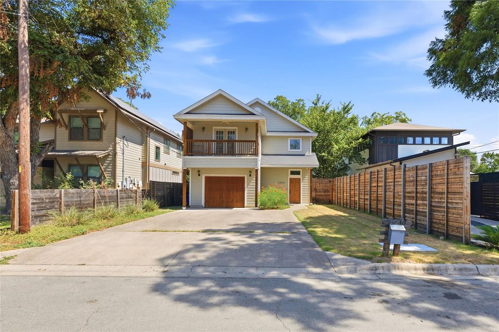 2610 Hidalgo ST, Austin, TX 78702