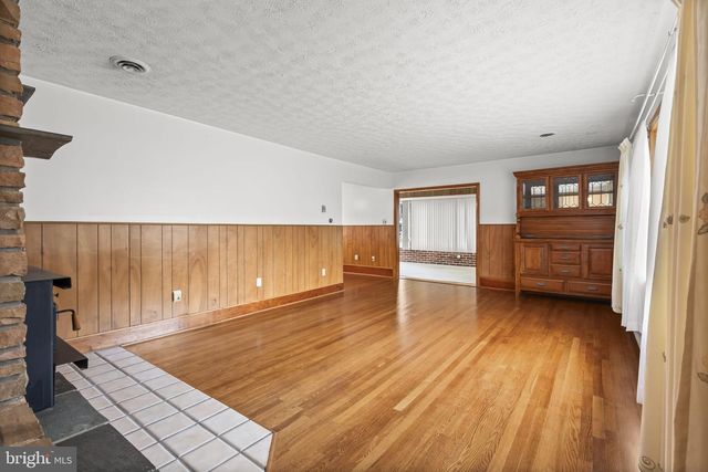 8401 F ST, Chesapeake Beach, MD 20732