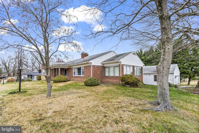 8401 F ST, Chesapeake Beach, MD 20732