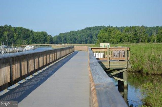 8401 F ST, Chesapeake Beach, MD 20732