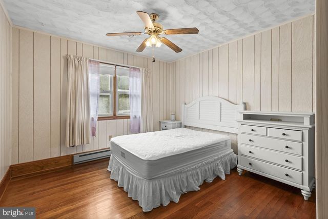 8401 F ST, Chesapeake Beach, MD 20732