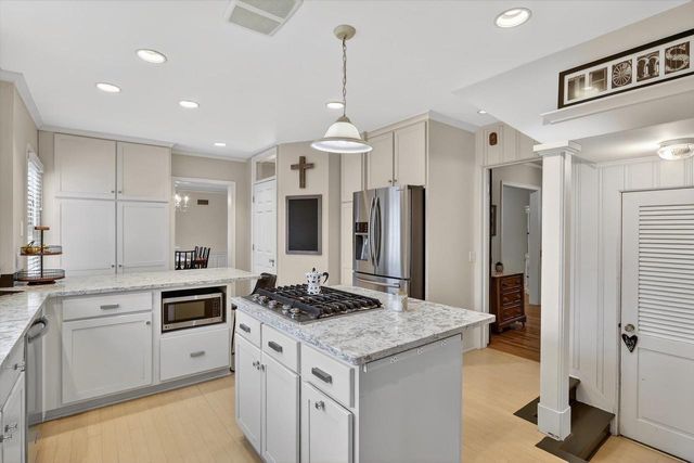 1219 Columbus Circle, Janesville, WI 53545