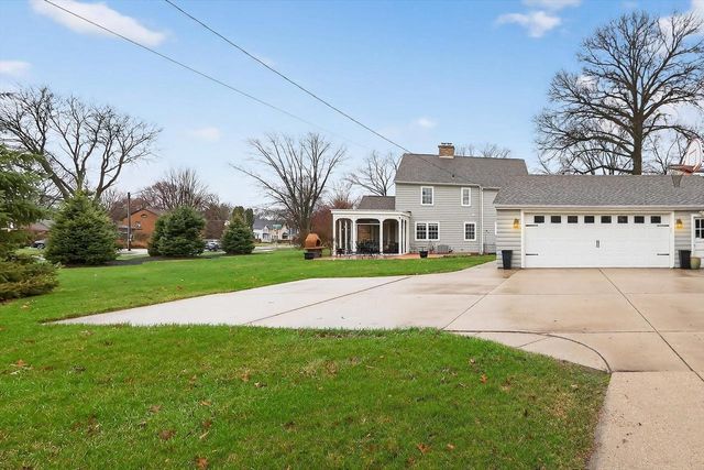 1219 Columbus Circle, Janesville, WI 53545