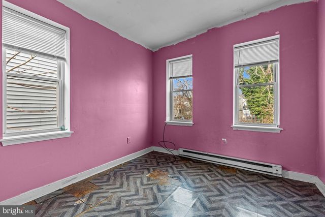 1729 W VENANGO ST, Philadelphia, PA 19140