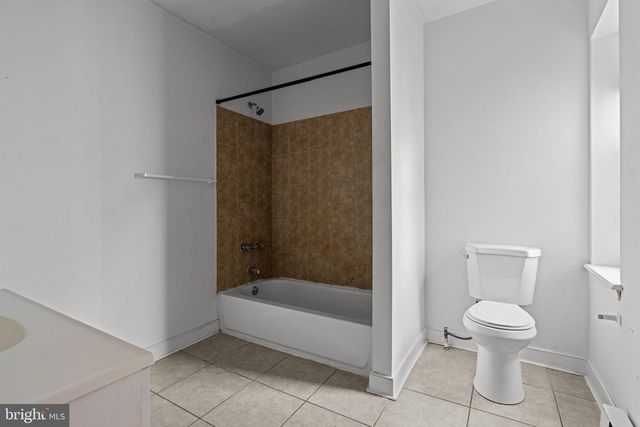 1729 W VENANGO ST, Philadelphia, PA 19140